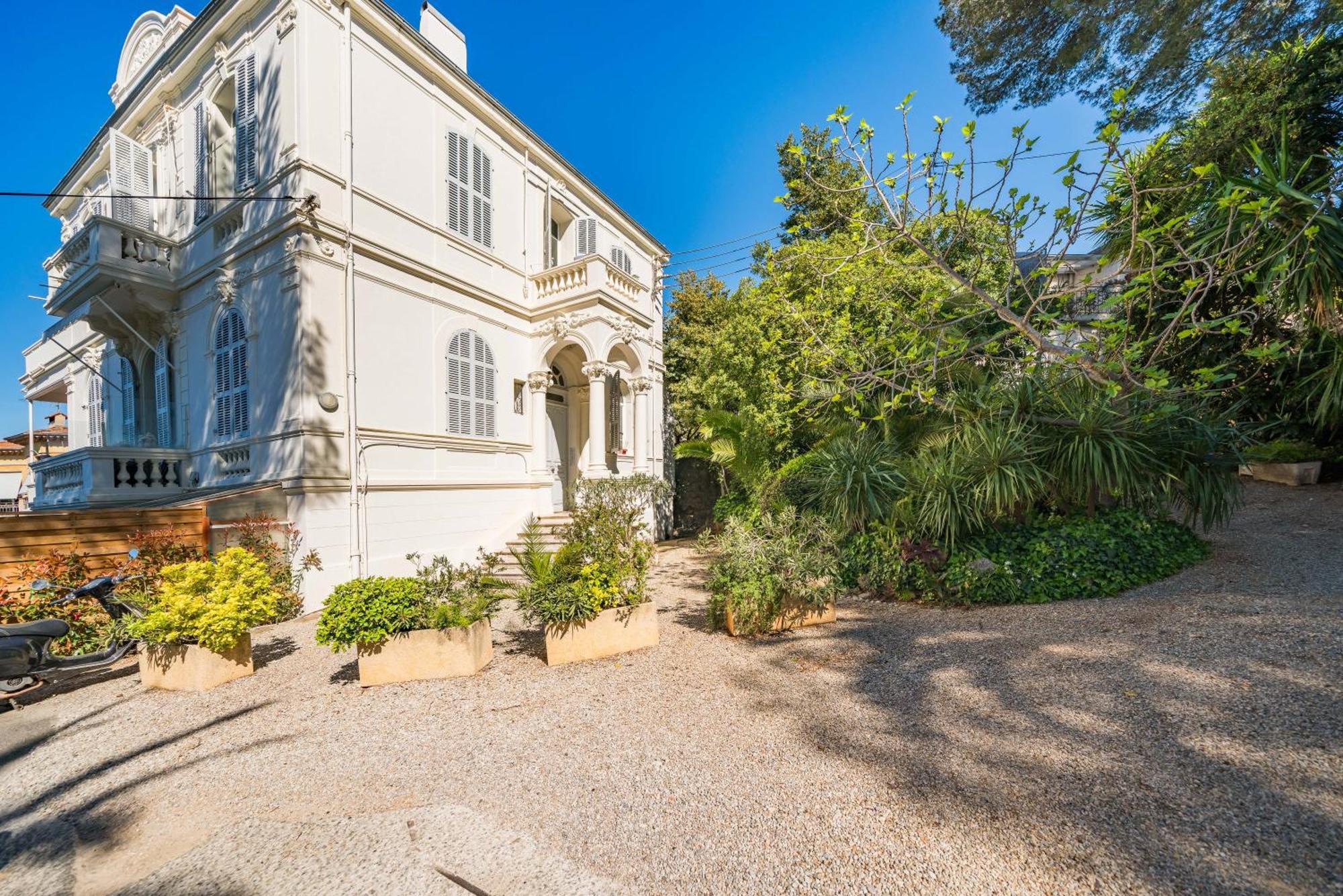 Paisible 2 Pieces De 63 M2 - Au Calme - Climatisation * Cannes